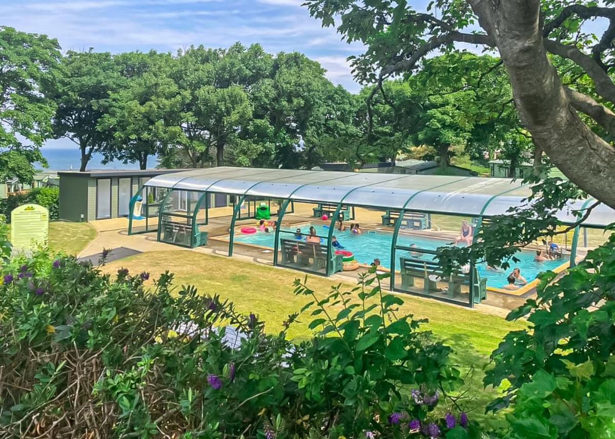 Morfa Bychan Holiday Park Llanychaiarn Exterior photo